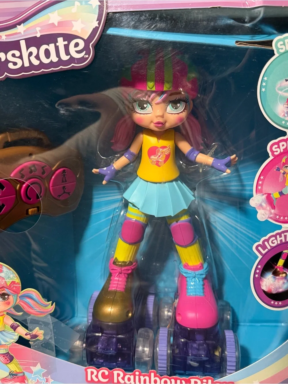 Rock n' Rollerskate RC Rainbow Riley Doll - Pink & Multicolor